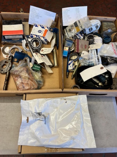 Lot of Asst. Ford/ New Holland parts, see pics for parts numbers
