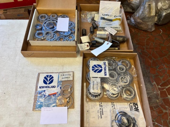 Lot of Asst. Ford/ New Holland parts, see pics for parts numbers