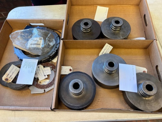 Lot of Asst. Ford/ New Holland parts, see pics for parts numbers
