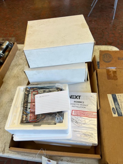 Lot of Asst. Ford/ New Holland parts, see pics for parts numbers