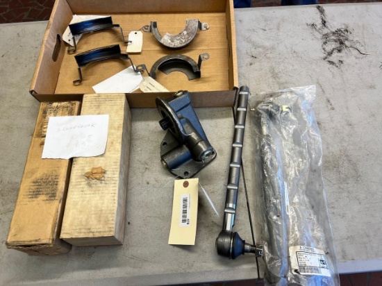 Lot of Asst. Ford/ New Holland parts, see pics for parts numbers
