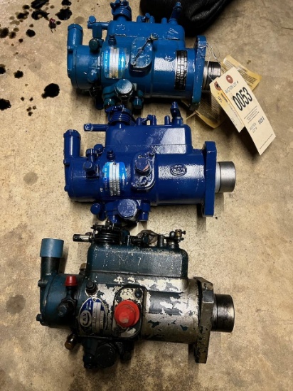 Lot of 3 hydraulic injector pumps, sells times the money