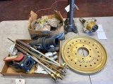 Lot of Asst. Ford/ New Holland parts, see pics for parts numbers