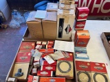 Lot of Asst. Briggs and Stratton parts, see pics for parts numbers