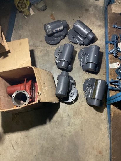 Asst. Ford/ New Holland Tractor or Implement parts, see list and all pics