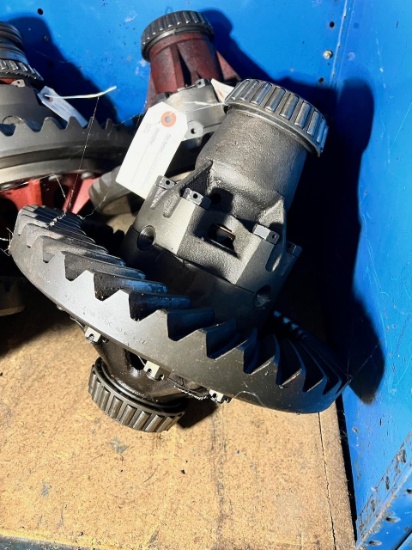 Asst. Ford/ New Holland Tractor or Implement parts, see list and all pics