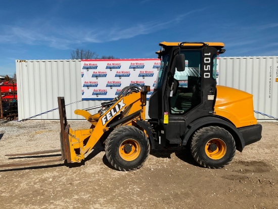 (INV50115) Felix Model 1050 Wheel Loader with Forks, Snow Pusher and Flotation Tires