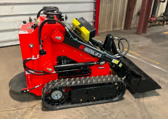 (INV50032) AGT Model LRT23 Track Skid Steer Loader With Auxilary Hydraulics