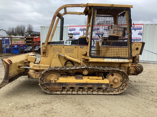 (INV522) Cat Model D3C Dozer with Winch 6 Way Blade and Limb Guards, 6655 Hours