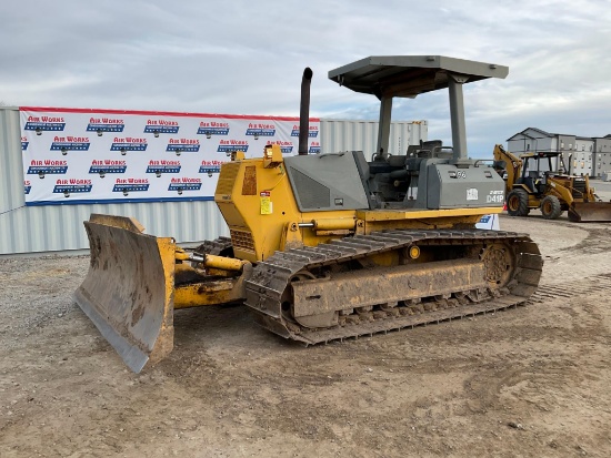 (INV50068) Komatsu Model D41P - 6 Dozer 32" Wide Track, Undercarriage 80%, 6 Way Blade