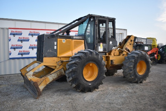(INV782) John Deere 540GIII Skidder, front blade, 8482 hrs,