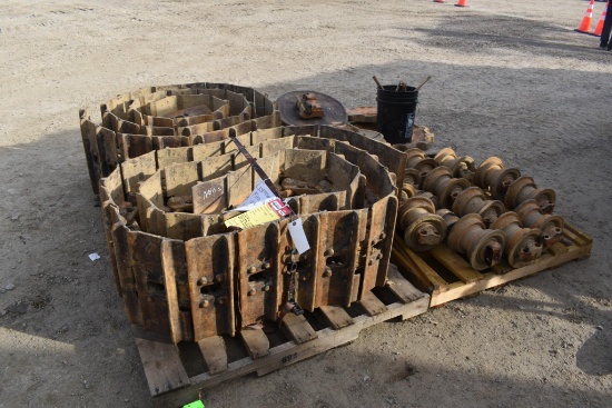 (INV794) CASE UNDERCARRIAGE TRACK SYSTEM