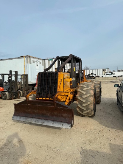 (INV1016) John Deere 640 D, turbo skidder, front right wheel seal leaking, everything works,