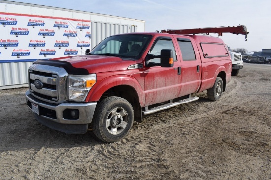 (INV820) 2012 FORD F250 253,684 miles, 4 door pickup, Gas engine,