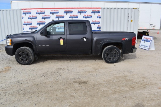 (INV846) 2010 Chevrolet Silverado 1500 153,875 miles, **READ NOTES**