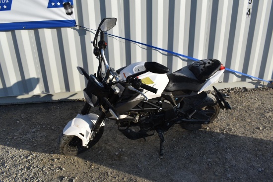 (INV881) 2021 Wolf Motorbike 125CC engine