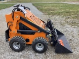 (INV50117) New Unused Landhero Model LDH-HY380 Mini Rubber Tire Skid Loader