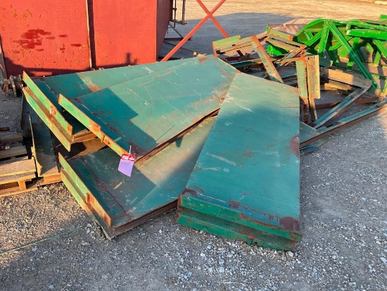 (INV540) Green Chain Frames