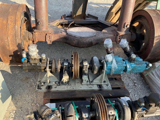1 Line Shaft w/Hyrdaulic Pumps Blue