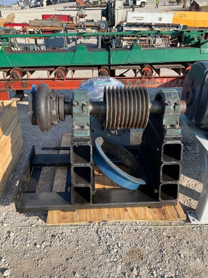 Twin Disk, Model SP3181LO, Twin Disk 18" Clutch/Housing/Bearing Stand Coupler Good Condition