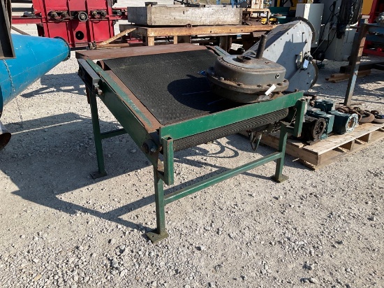 36" X 36" Belt Incline Conveyor