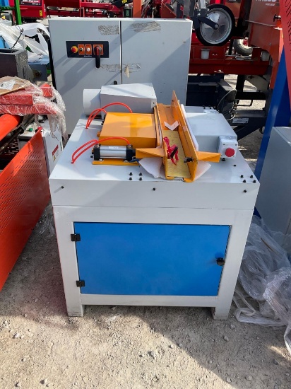 Notcher, Sawmill World, 3 Phase 15KW, Single Head Notcher New