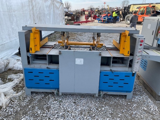 Head Notcher, Sawmill World, 3Phase, 18.5KW, Double Head Notcher Slot Depth 45mm Slot Width 230MM