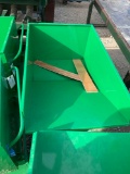 Green steel Hopper 28