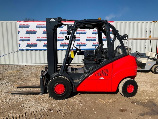 (INV60008) Linde Model H35T 5000 lbs. Capacity Forklift