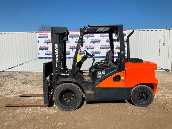(INV569) Doosan 2021 D45S Lift 1863 Hours Complete Service Good Condition