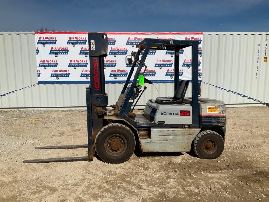 (INV639) Komatsu 25C Fork-lift 6862 Hrs Runs