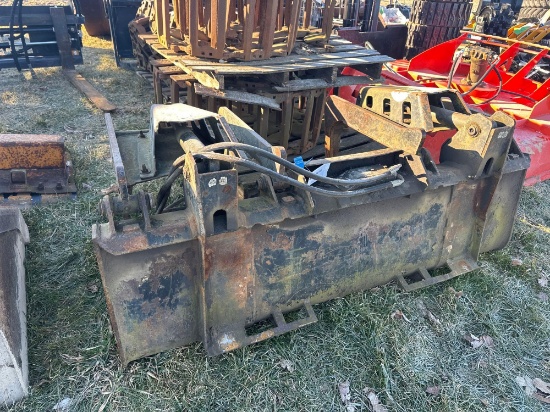 SKIDLOADER BUCKET WITH GRAPPLE 5.5'