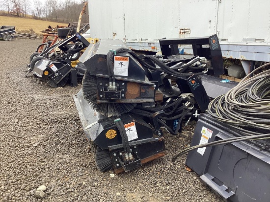 (INV70130) Wolverine 72" Hydraulic Bucket Brush Skid Steer Attachment