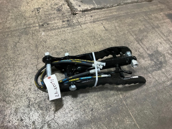 (INV70042) New Unused Lanity Mini Excavator Hydraulic Thumb Attachment