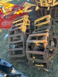 GROUSER SKIDLOADER TRACKS