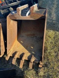 EXCAVATOR BUCKET