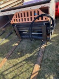WOLVERINE ADJUSTABLE PALLET FORKS