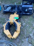 (INV70125) Land Honor RG-11-5000 G Hydraulic Tree Clamp Skid Steer Attachment