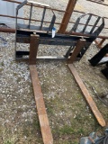 PALLET FORKS FOR SKIDLOADER 42