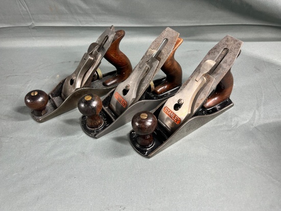 #3, #4 REPAIRED HANDLES #4 GOOD