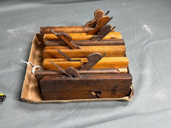 7 MOLDING PLANES, VARIOUS MAKERS