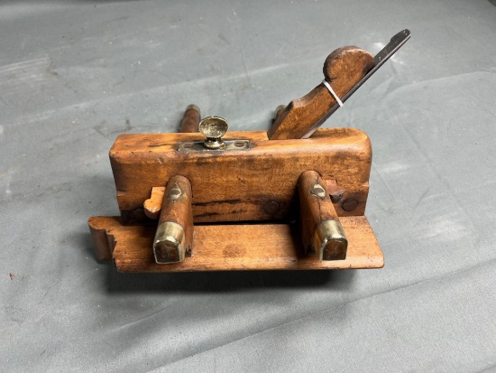 WEDGE ARM PLOW PLANE WITH BRASS TIPS