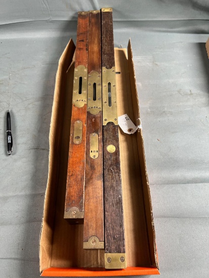3 STANLEY LEVELS 24- 1/2, 26-1/2, 28 LENGTHS