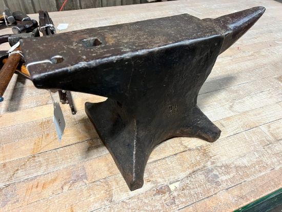 WILLIAM FOSTER 158 LB ANVIL DATED 1834