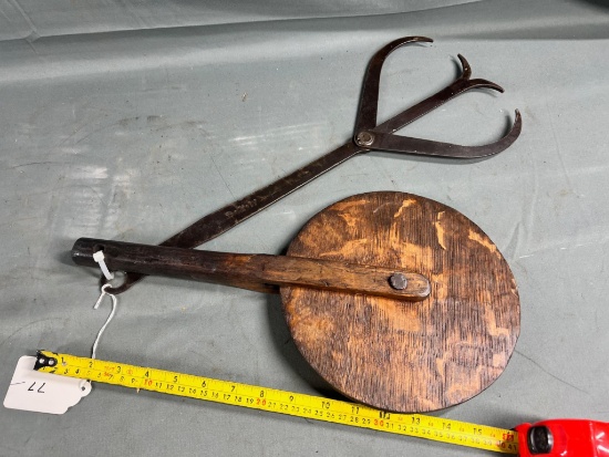 BLACKSMITH DOUBLE CALIPER AND WHEELWRIGHT'S TRAVELER