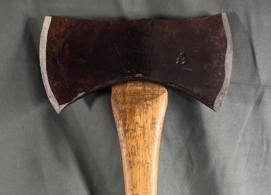 TRUE TEMPER "M 3 1/2" DOUBLE BLADED AXE