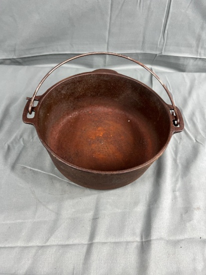 Wagner's 1891 Dutch Oven, no. 8 size, no lid
