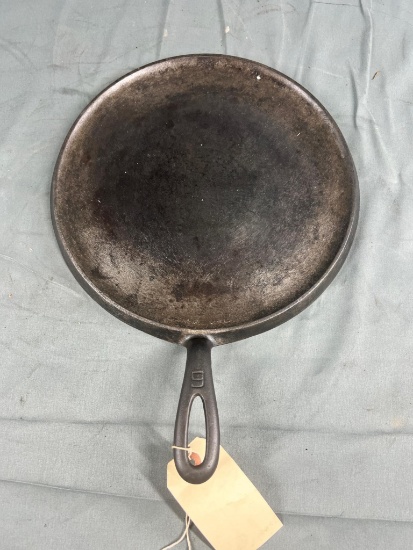 Griswold no. 9 Slant Block Cast Iron Handled Griddle