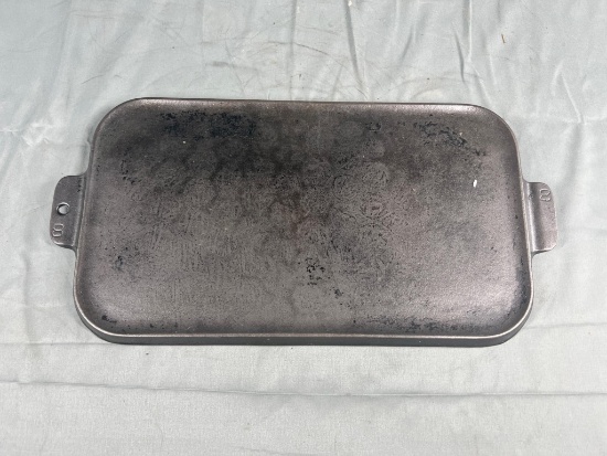 Griswold No. 8 Rectangle Cast Iron Griddle, sits flat