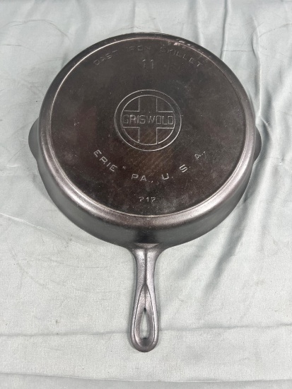 Griswold No. 11 Large Block Logo Cast Iron skillet, w/ heat ring